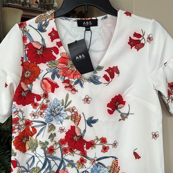 Brand New ABS Collection White Shift Dress Short Sleeved V-Neck Oriental Floral - Picture 5 of 15
